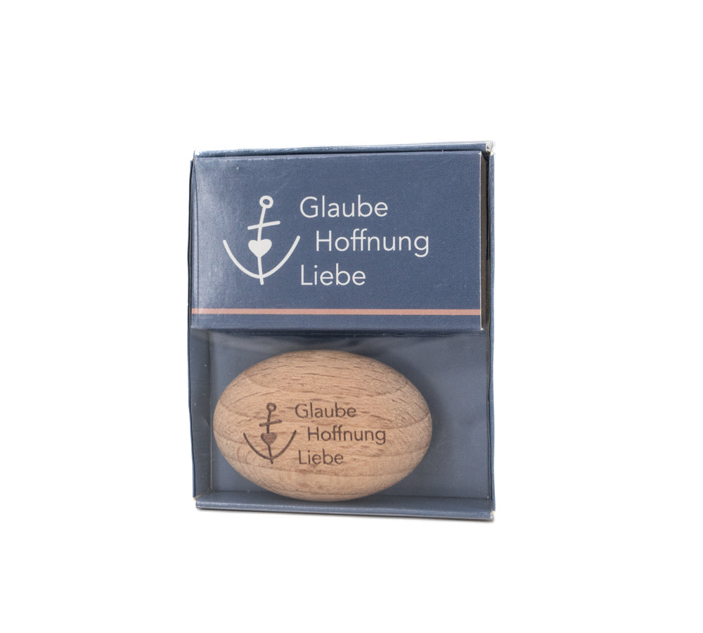 Holzhandschmeichler "Glaube, Hoffnung, Liebe"