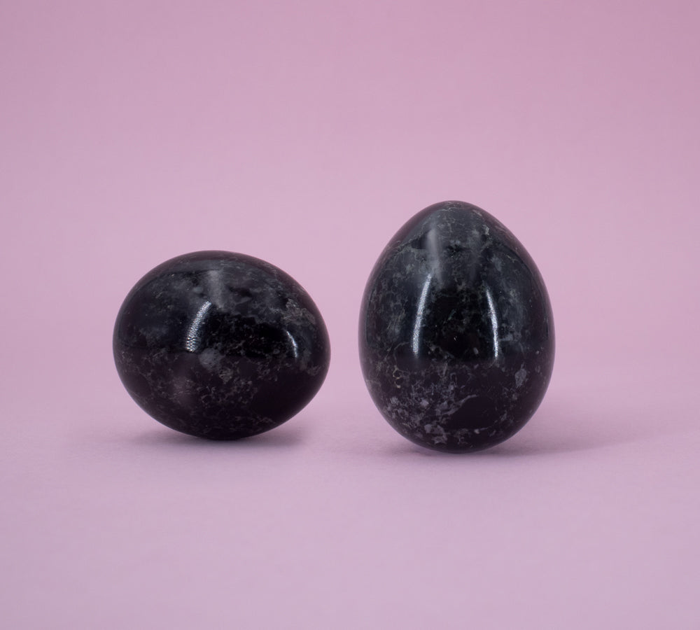 Schwarze Eier aus Onyx (klein)