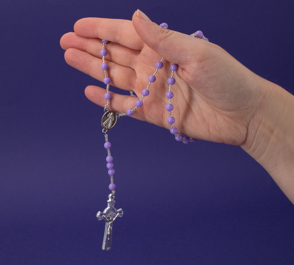 Bunte Rosenkränze aus Indonesien (5 Farbvarianten)