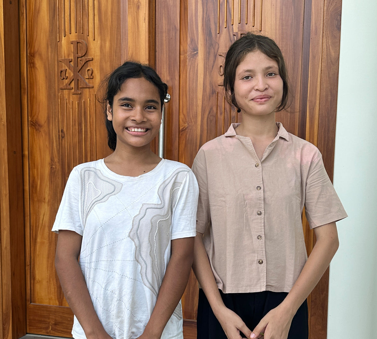 Bunte Rosenkränze aus Indonesien (5 Farbvarianten)