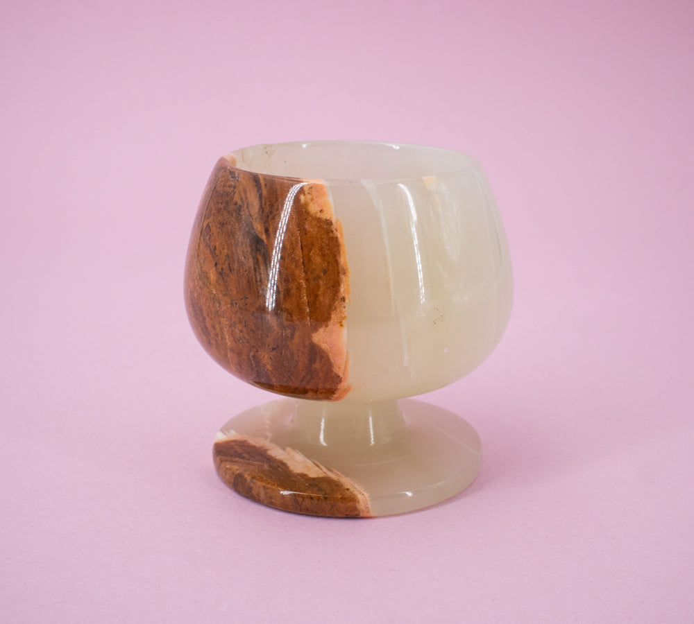 Kleine Kelche aus Onyx
